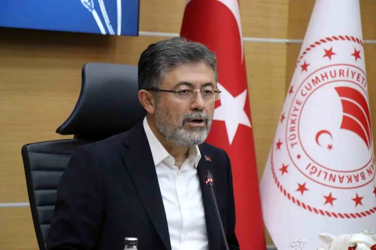 bakan yumakli ureticinin emegi kirmizi cizgimiz SzLkEh22