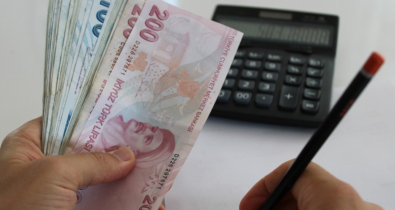 emekli memur ve asgari ucretlilere soguk dus masadaki zam oranlari ortaya cikti NJntnfkn