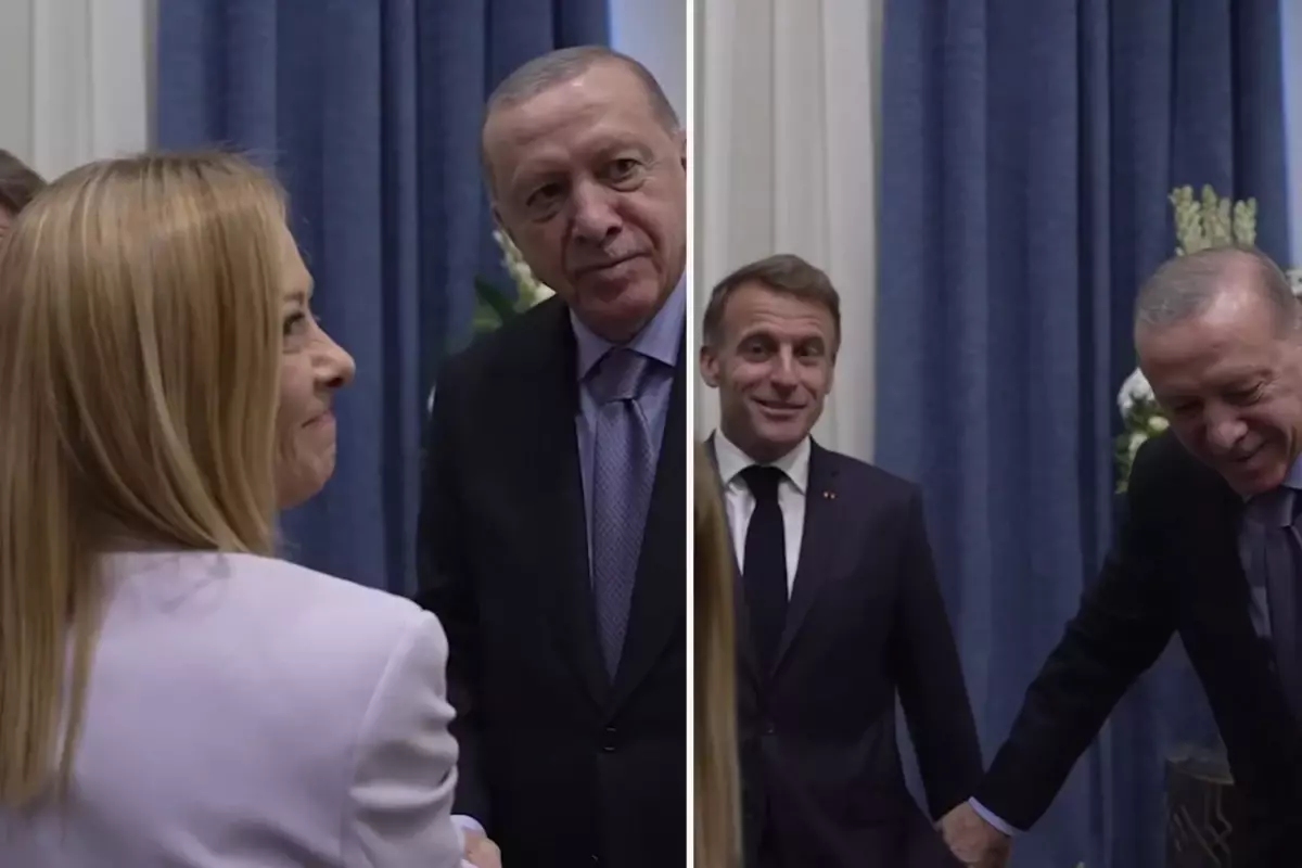 erdogan ile meloni arasinda zirveye damga vuran diyalog sigarayi biraktirmam lazim 5iL29spU.jpg