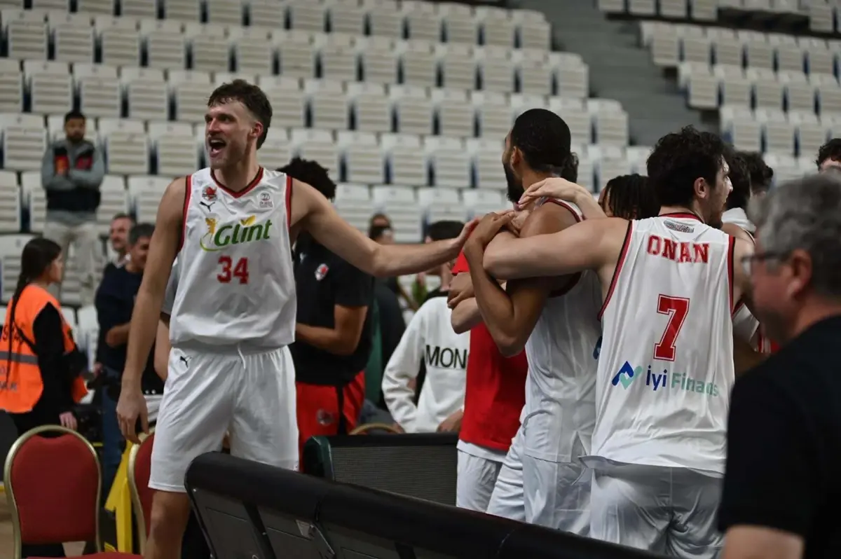 manisa basketten onemli galibiyet KuyUV1ew.jpg