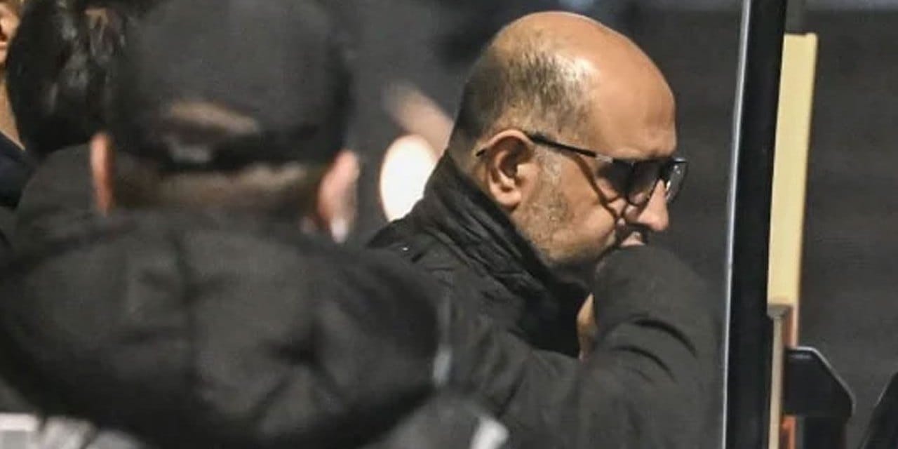 aziz ihsan aktasin ortagi adam silah cekti sesini cikarmadin iste iddianamede gecen akpli belediyeler fnRduhMD.jpg