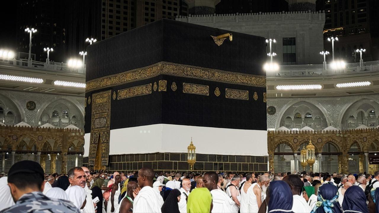 hac kurasi yarin 18 milyon haci adayi buyuk bir merakla bekliyor IfUMEG5B.jpg