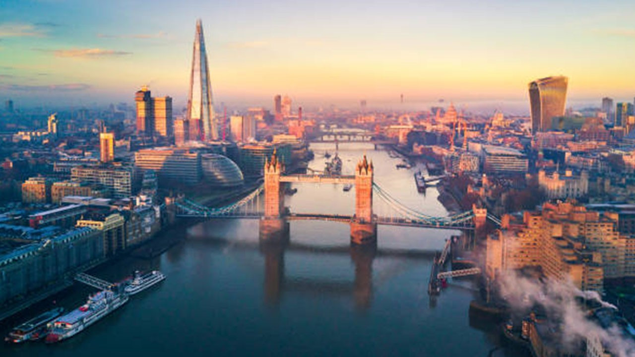 ingilterede israilin futboldan men edilmesi icin 25 bin imza toplandi Y27ZpmRF.jpg