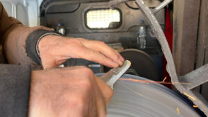 arabasi-atolyesi-oldu-35-yildir-trakyada-bicak-biliyor-V7YiTvm7