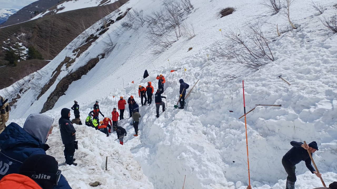 Kayıp Çoban İçin Yeniden Başlatılan Arama Kurtarma Çalışmaları